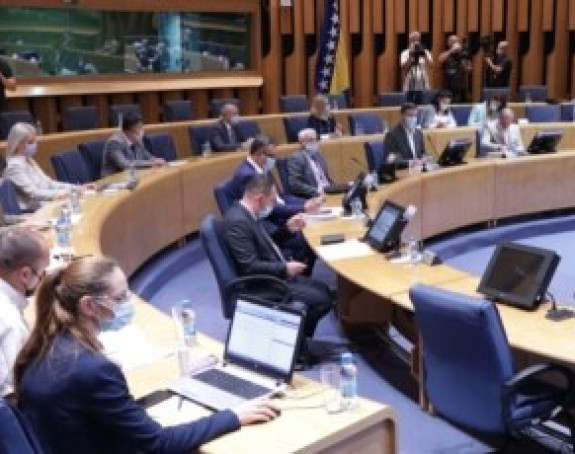 Na dnevnom redu smjena Lučića, a ne i Siniše Ilića