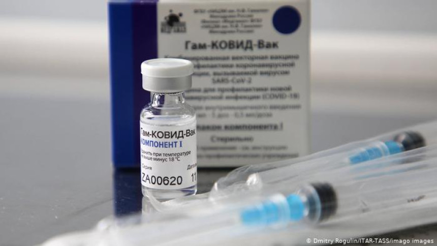 Њемачка влада преговара о набавци руске вакцине