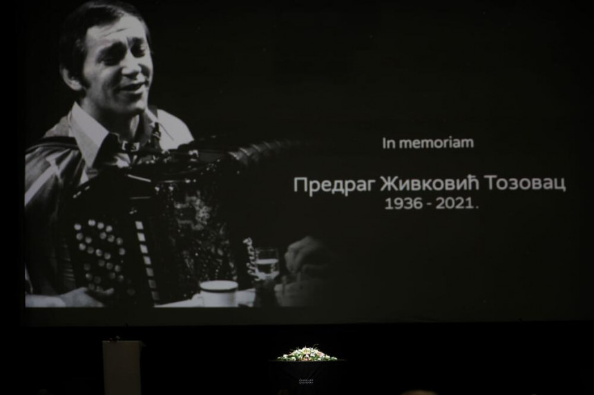 Održana komemoracija Tozovcu na kojoj se čulo "Violino ne sviraj"