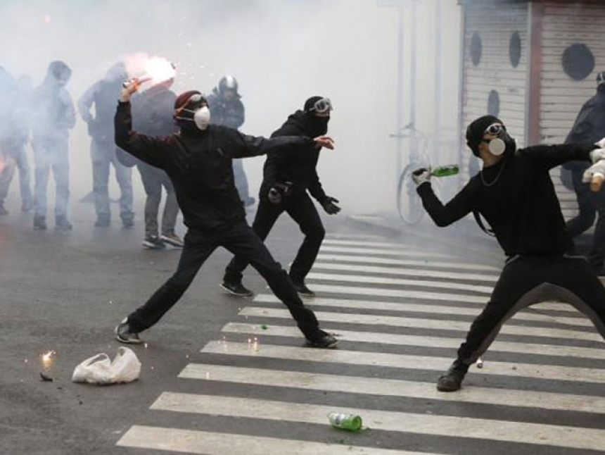Милано: На периферији сукоб урбане гериле и полиције