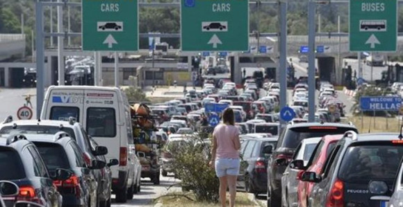Građani Srbije će sredinom aprila moći u Grčku