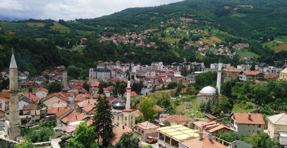 Izbori u Travniku i Foči u FBiH započeli mirno