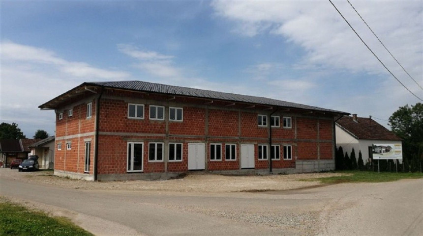 Umjesto fabrike grade domove za druženje mladih?!