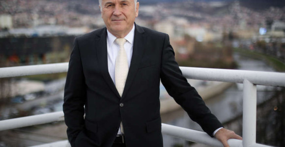 Има времена да политичке елите донесу праву ствар
