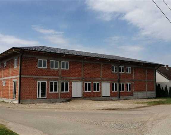 Umjesto fabrike grade domove za druženje mladih?!