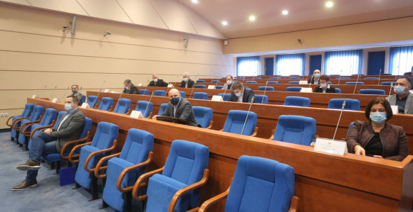 Nekoliko opcija u igri oko vraćanja spornih povelja