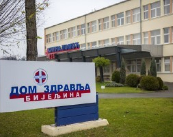 Бијељина: Огорчени због вакцинисања преко везе