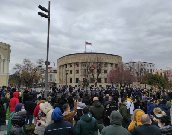 Саслушавани грађани у полицији због протеста