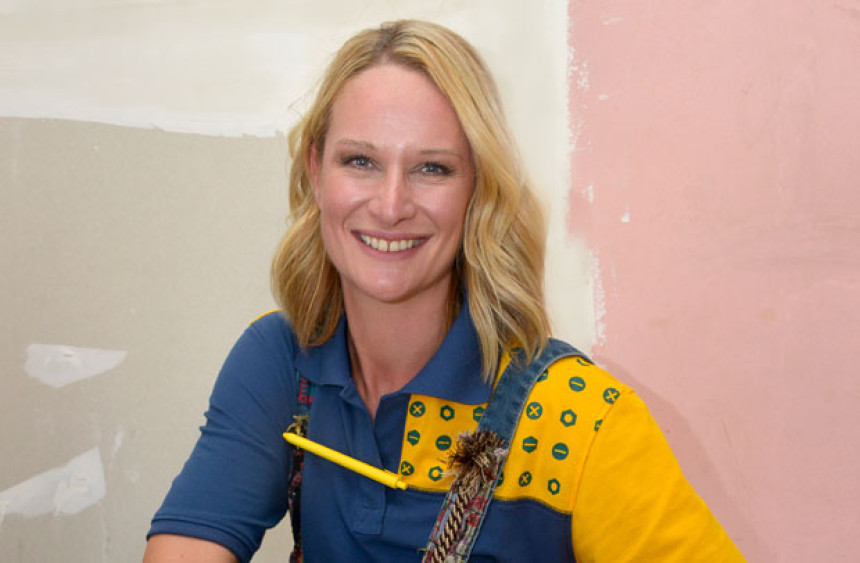 Voditeljka Tamara Grujić  i ekipa emisije uhapšeni na Kosovu!