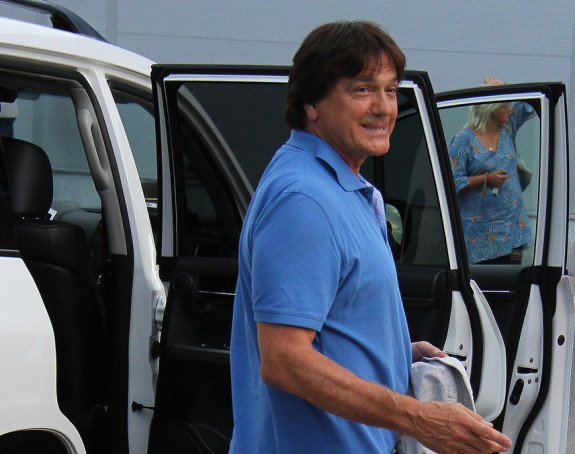 Komšije Zdravka Čolića otkrivaju kakav je u privatnosti: Malo ko bi ga prepoznao!