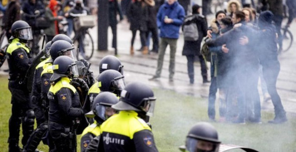 Uprkos protestima usvojen zakon o oštrim mjerama