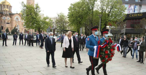 Položeni vijenci: Banjaluka ponosna na svoju prošlost