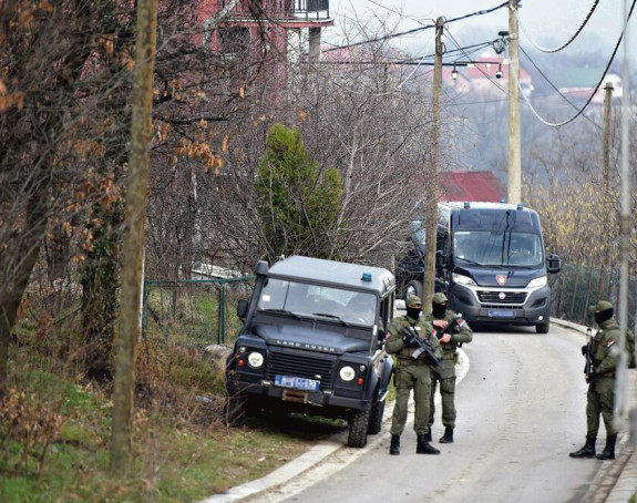 Opkoljena kuća Belivuka, traže ostatke žrtava