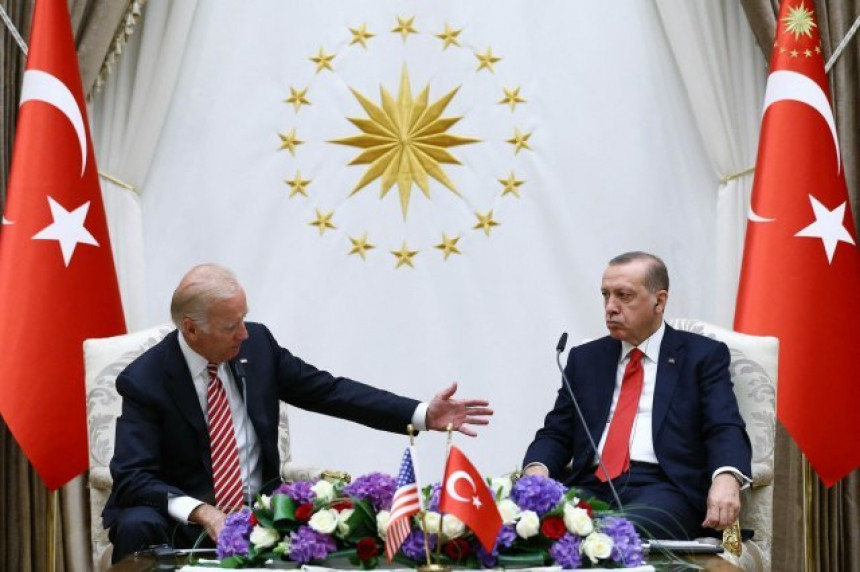 Бајден и Ердоган - први разговор и договор за сусрет