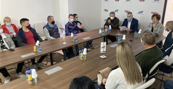 Стотињак нових чланова примљено у ДНС у Бањалуци