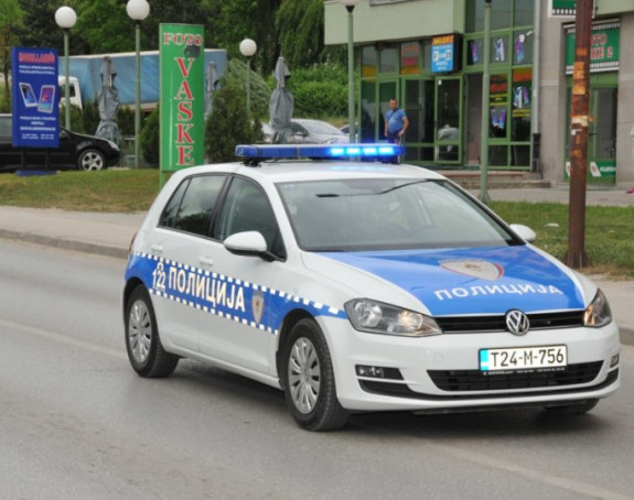 У саобраћајној несрећи у Градишци повријеђена жена