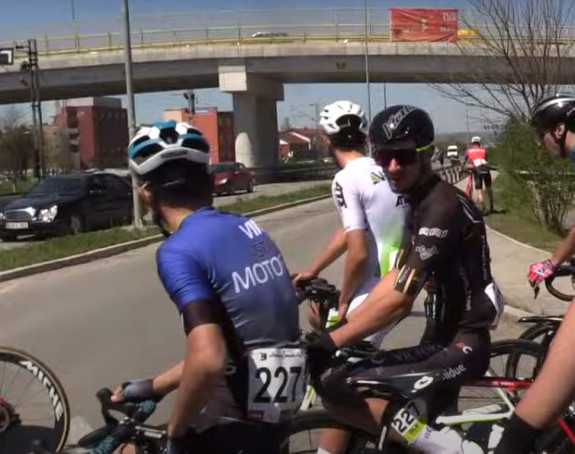 Propusti tokom trke, biciklisti promašili put