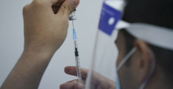 EU šalje 214.000 doza Fajzerovih vakcina BiH