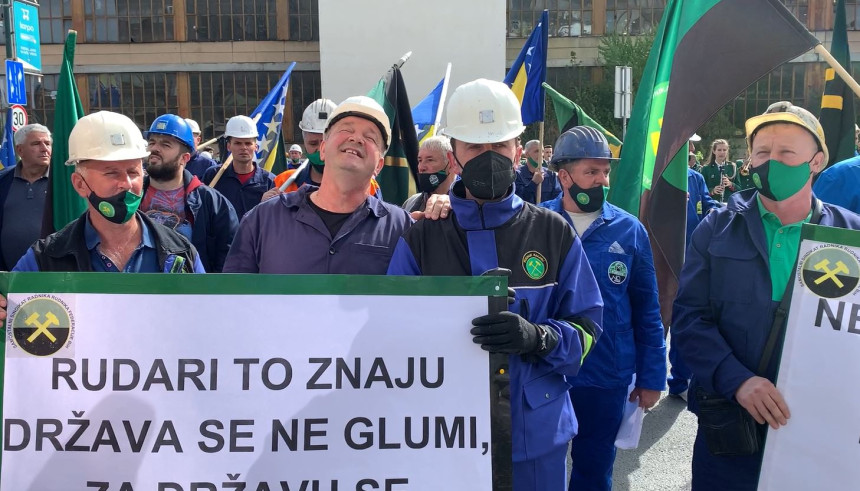 Radnici poručili: Ako želite sukob, mi smo spremni