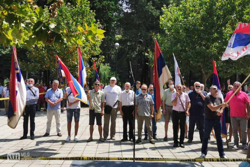 Ćurić primio Savčiča, a ostale borce odbio?!