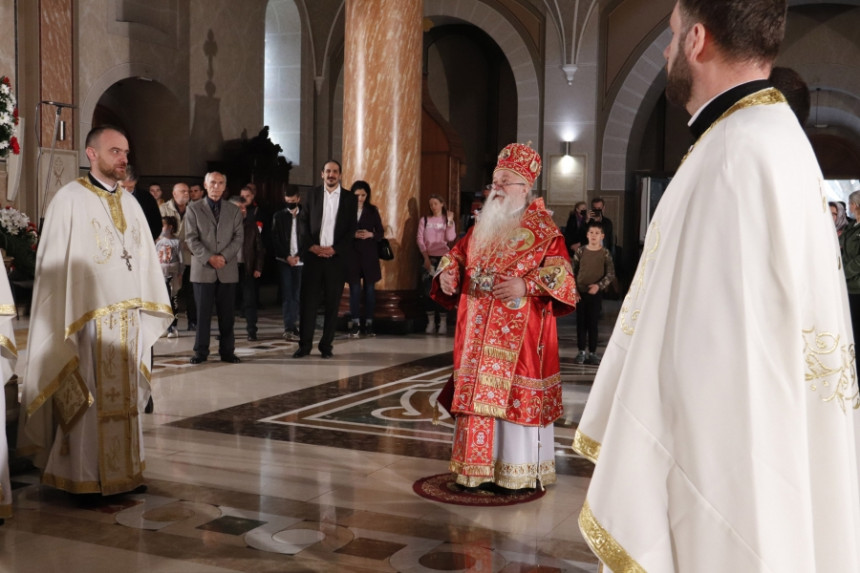 Besjeda: Pokažimo da smo ljudi i narod jake vjere