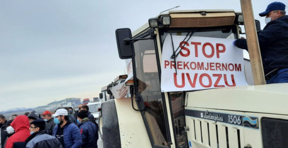 Ništa od protesta, još jedna šansa ministrima