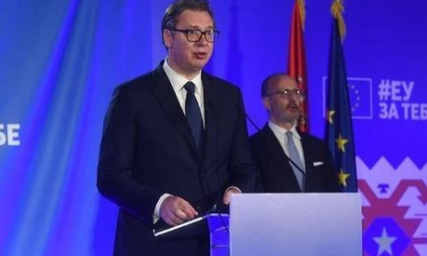 Чланство у ЕУ уз рјешење за КиМ су циљеви Србије