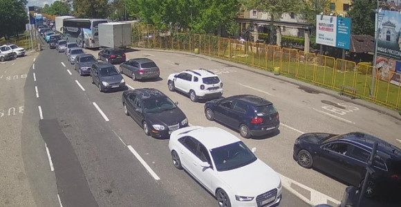 Velike gužve na dva granična prelaza u BiH