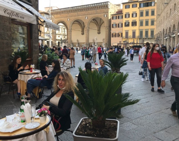 Italija: U štrajk ide više od 1.300 šoping-centara