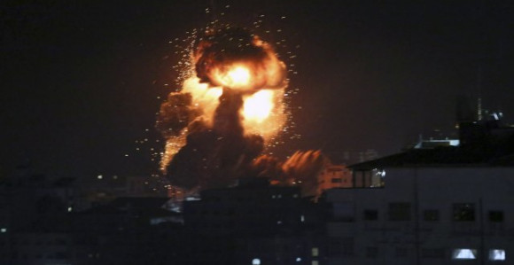 Raketni napadi palestinskih snaga na Izrael (VIDEO)
