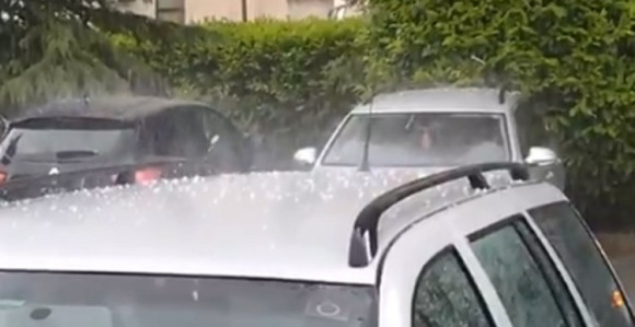 Nevrijeme u Mostaru: Na 22 stepena padao grad