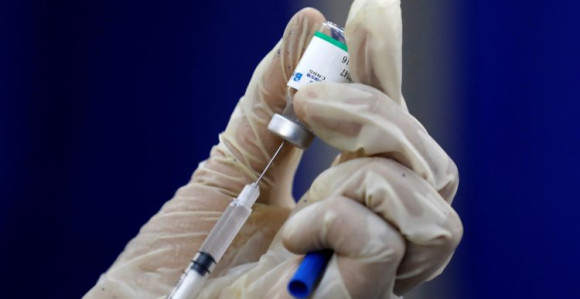 SZO: Raspodijeliti doze, umjesto da vakcinišete djecu