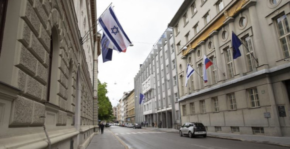 Austrija, Slovenija i Češka okačile izraelske zastave