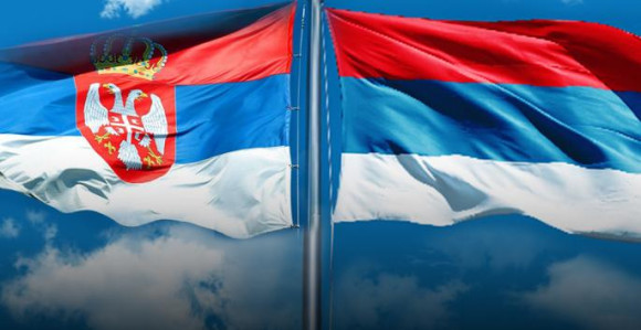 Ко је и колико добио новца које је поклонила Србија