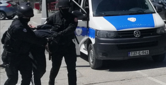 Обрадов пуштен на слободу, Лиздек и даље у полицији?