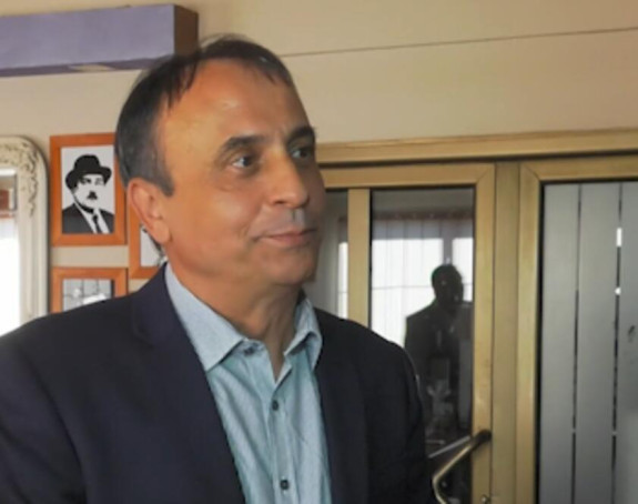 Beki Bekić napisao a Acko snimio pesmu o Džeju!