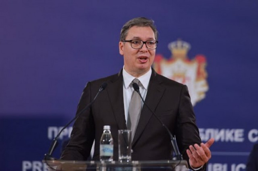 Vučić: Grčka nas uvjerava da neće priznati KiM