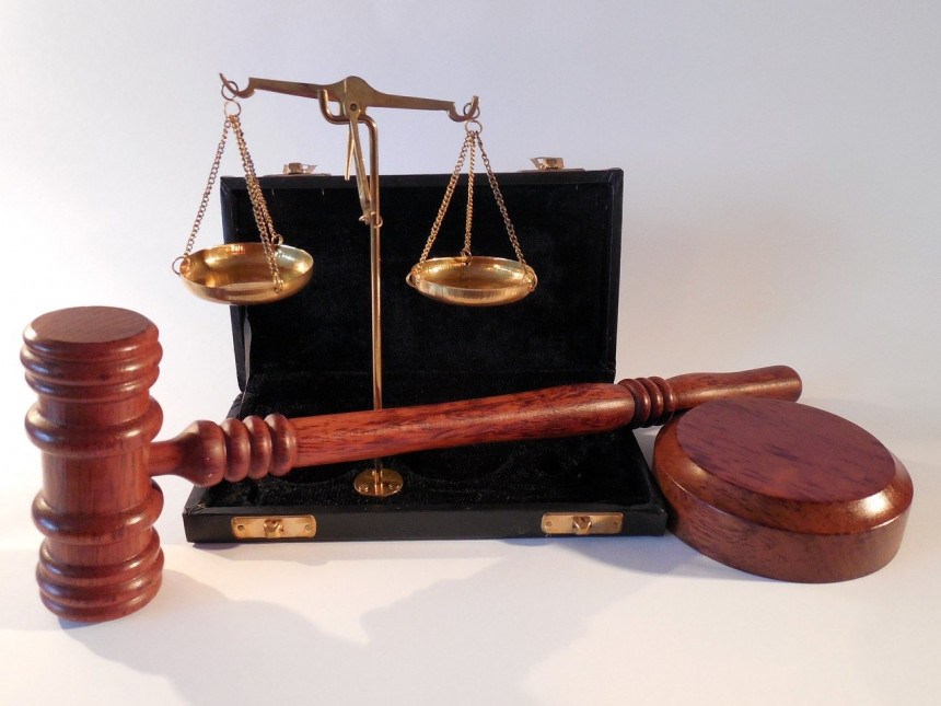 Revizija utvrdila: Sudovi u Trebinju i Prnjavoru krše zakon