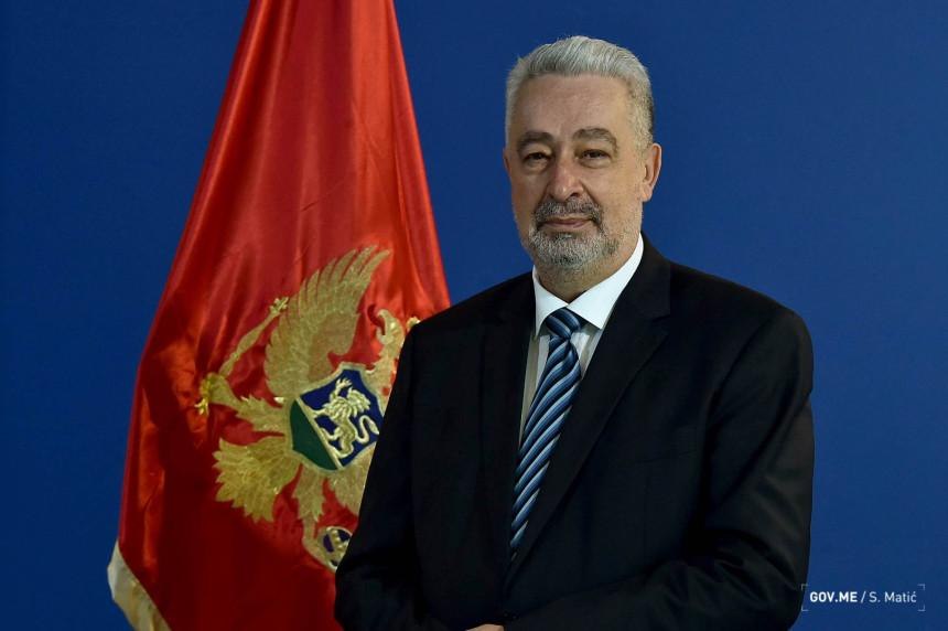 Krivokapić stigao u Beograd, susret sa patrijarhom