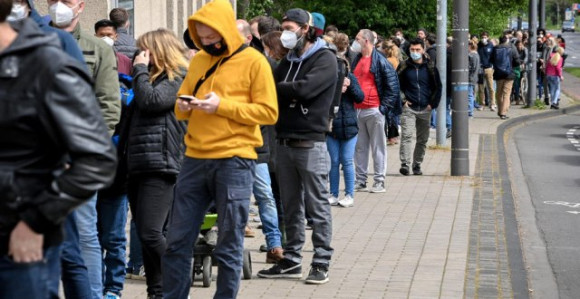 Skandalozno: "Korona buknula zbog Balkana"