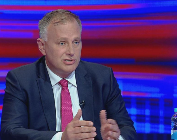Тривић: Раднике је могуће задржати само повећањем плата