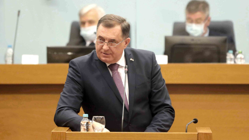 Dodik u posljednje vrijeme sve manje mirno spava, a evo i zašto?!