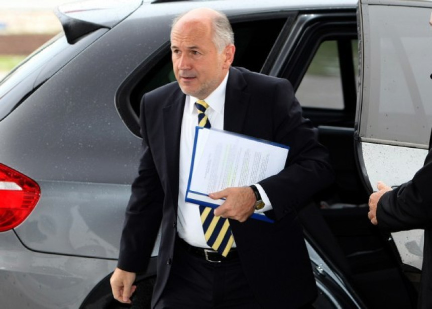 Evo šta je nakon ostavke Valentin Incko rekao o BiH