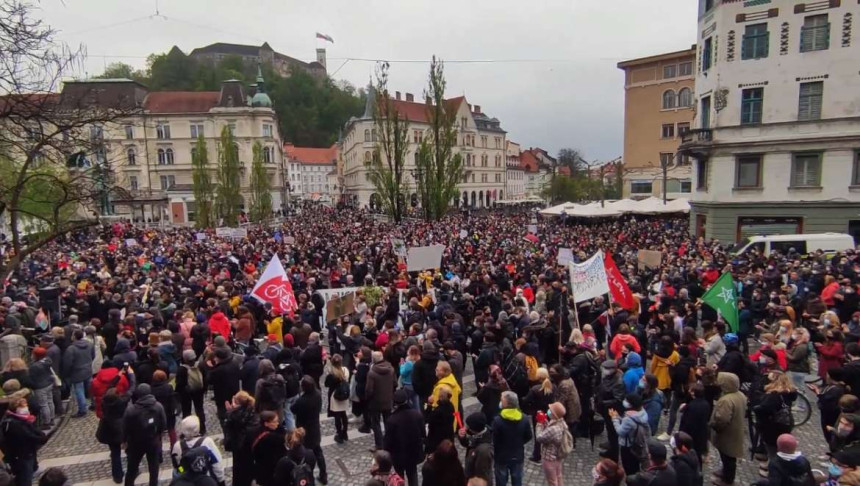 Грађани против Јаншине владе, траже нове изборе