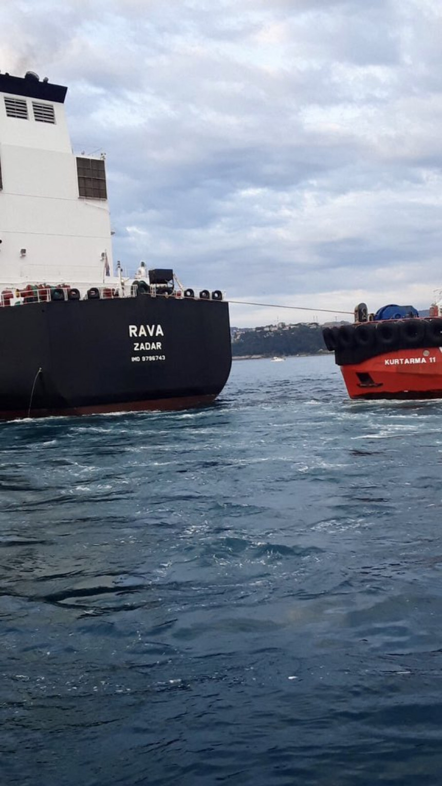 Hrvatski tanker blokirao saobraćaj u moreuzu Bosfor