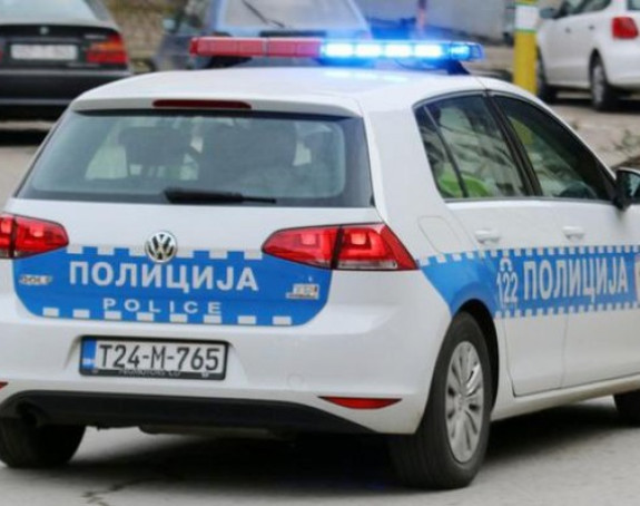 Брчко: Запаљен аутомобил посланика у Скупштини