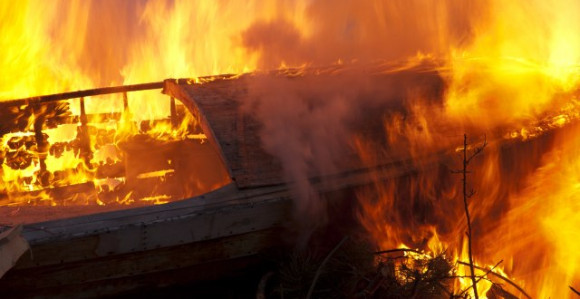 Izgorjelo pet luksuznih jahti u Splitu (VIDEO)