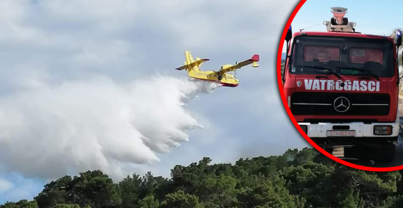 Na Braču izbio požar, gasi ga i kanader (VIDEO)