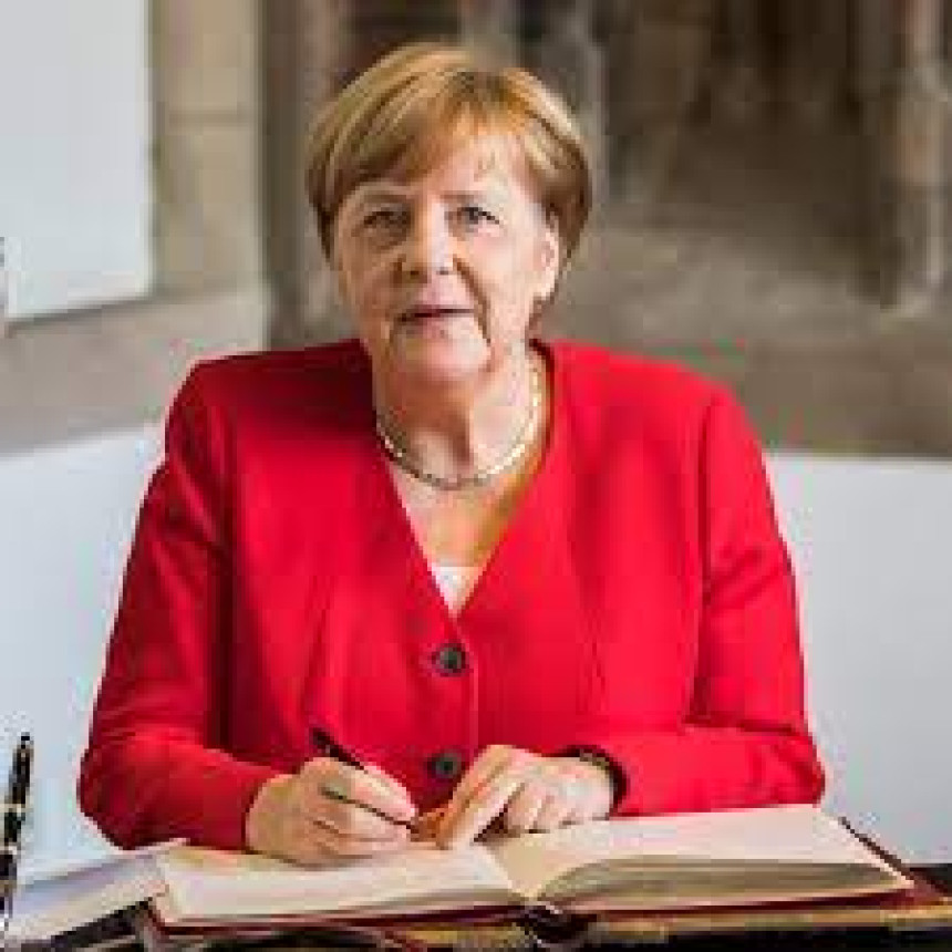 И данска тајна служба шпијунирала Ангелу Меркел