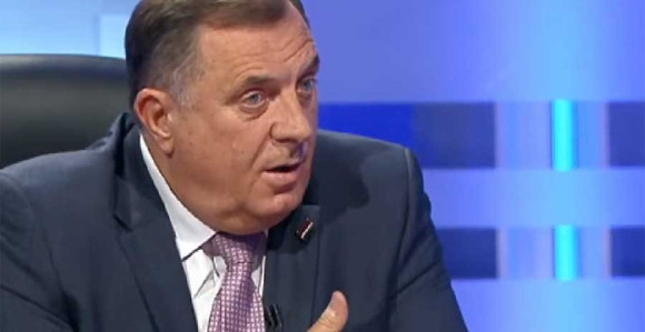 Dodik se pohvalio uspjesima: Najniža plata najveća u regionu